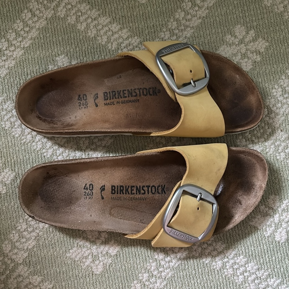 Birkenstock Madrid Big Buckle Slide Sandal - Picture 3 of 9